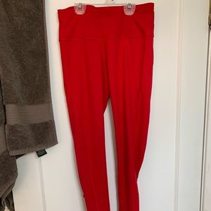 🎄For your holiday workouts! Red knockout tight